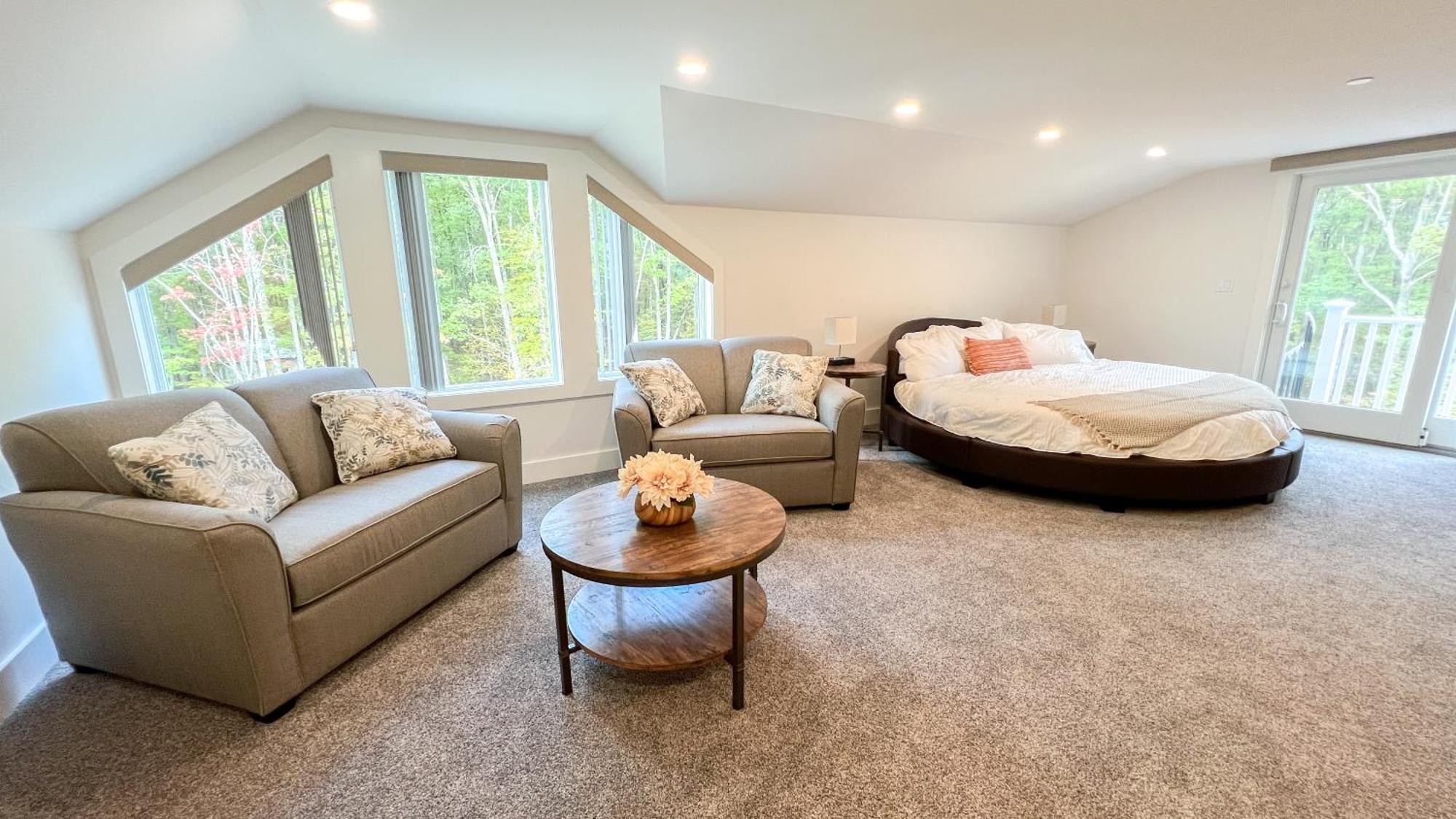 Four Seasons For Fun Bed & Breakfast Lakeville Exterior foto